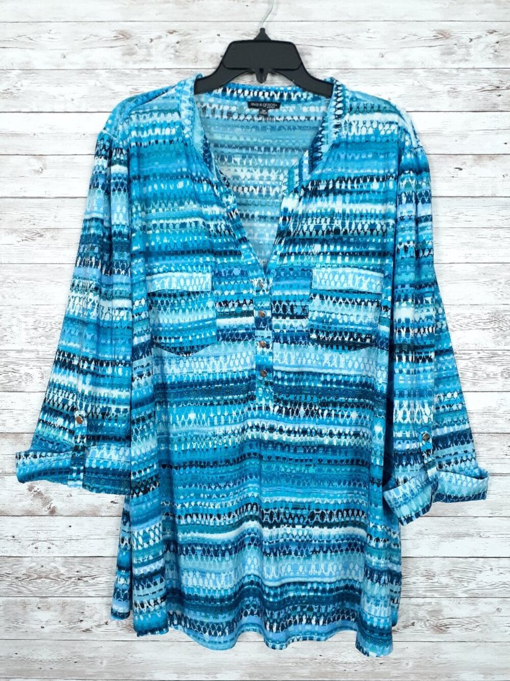 Ava & Grace Womens Top 3X Pullover Front Buttons Tab and Button Sleeve 876A